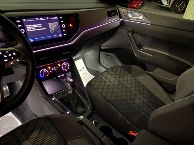 VOLKSWAGEN Taigo 1.0 TSI 110 CV DSG R-Line TETTO APR/PAN