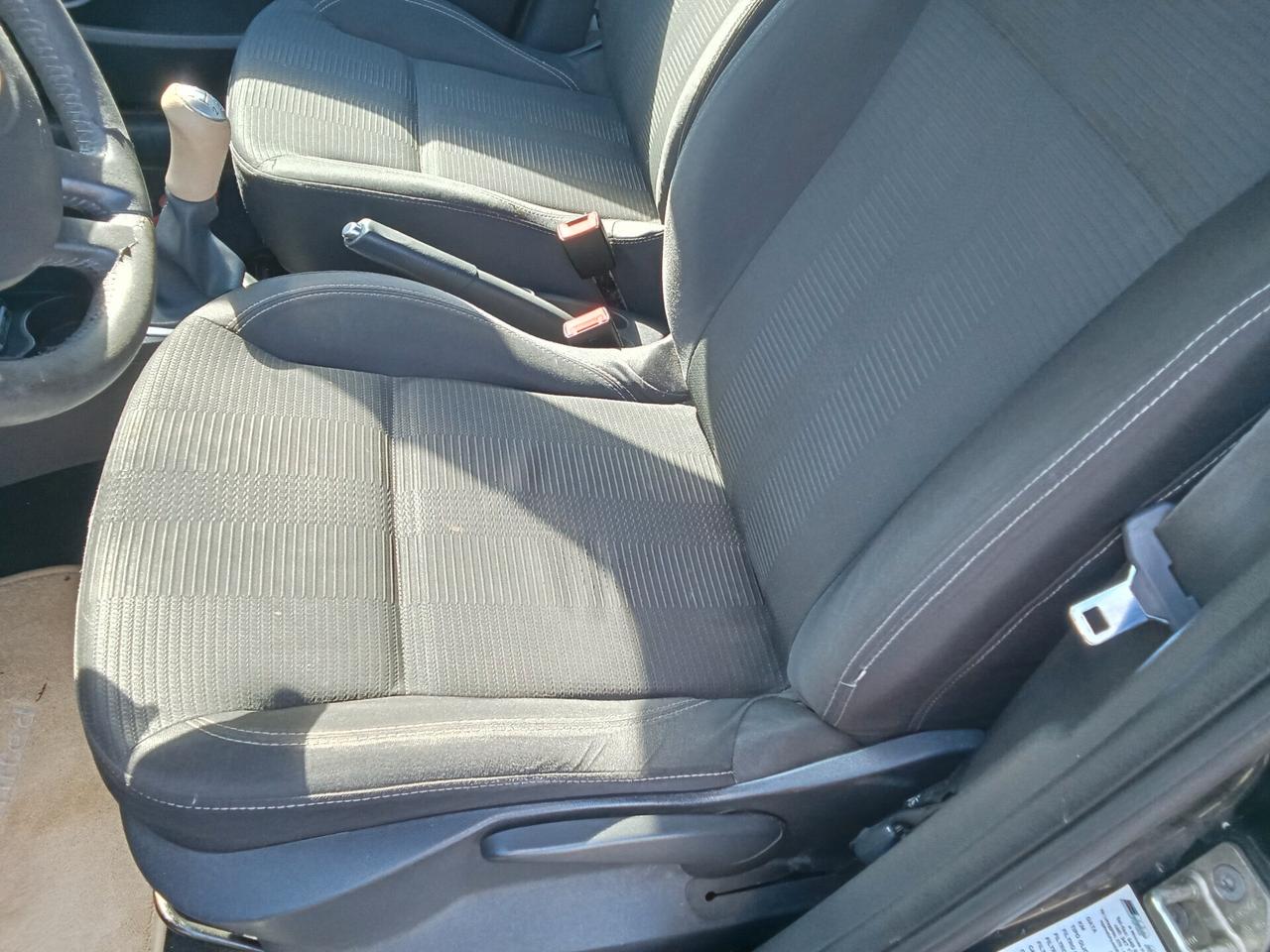 Renault Clio 1.2 16V 5 porte GPL Dynamique