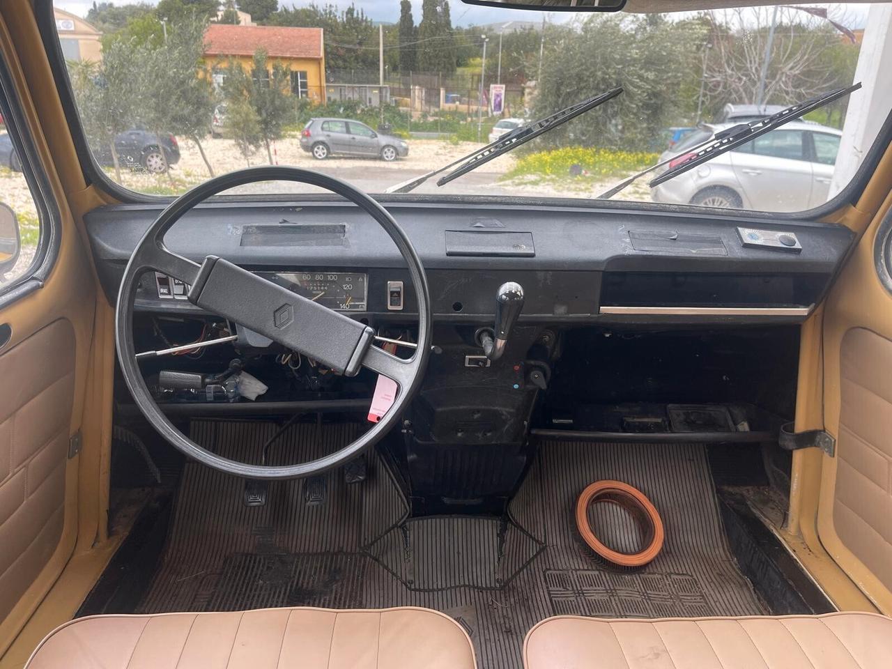 Renault R 4 RENAULT 4