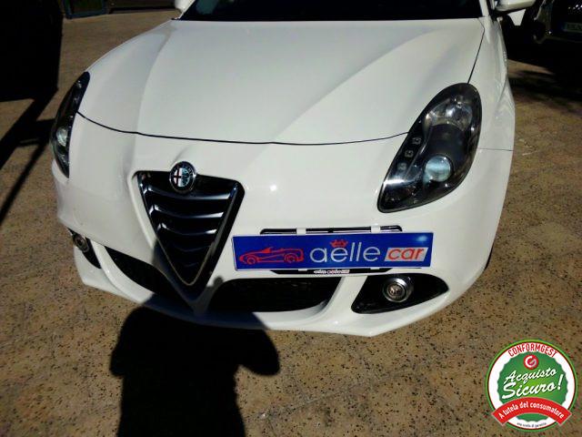 ALFA ROMEO Giulietta 1.6 JTDm-2 105 CV Distinctive