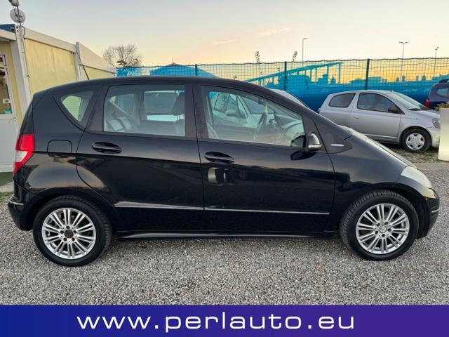 MERCEDES-BENZ A 180 CDI Elegance Cambio Automatico