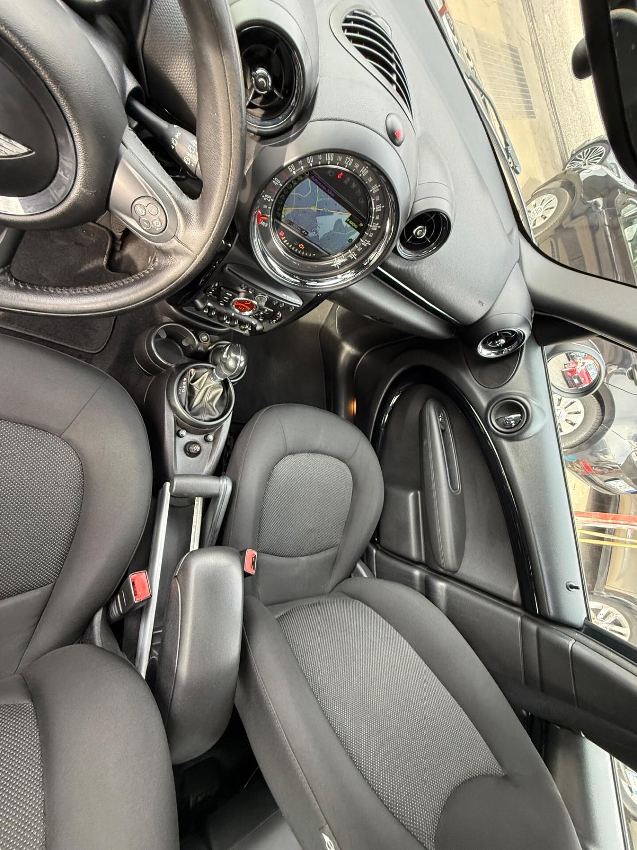 Mini 2.0 Cooper D -Automatica-unipro -E6