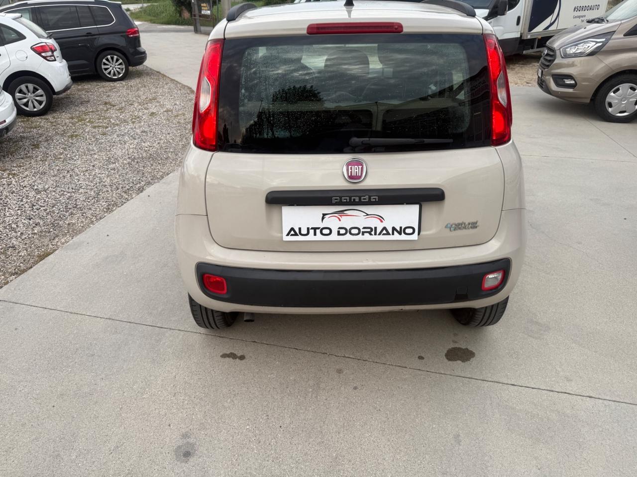 Fiat Panda 0.9 TwinAir Turbo Natural Power Lounge