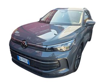 Volkswagen Tiguan III 1.5 etsi Life 150cv dsg