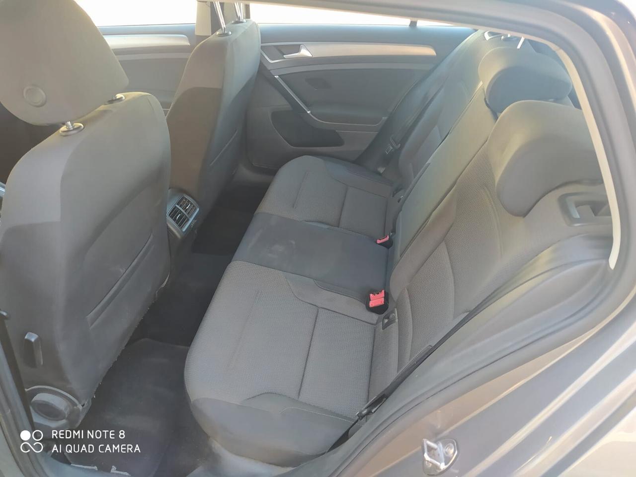 Volkswagen Golf 1.6 . Comfortline