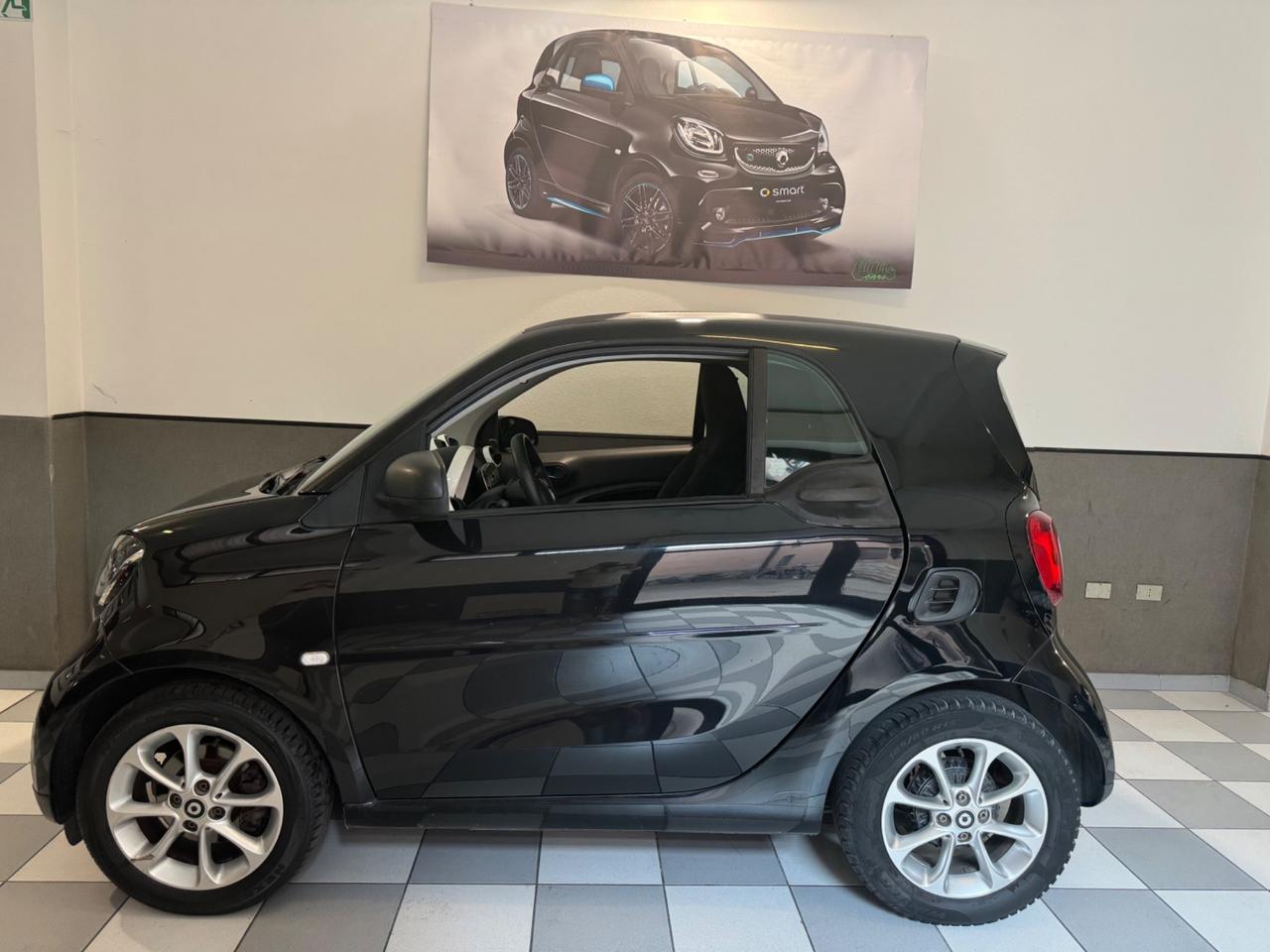 Smart ForTwo 70 1.0 benzina garanzia 12 mesi