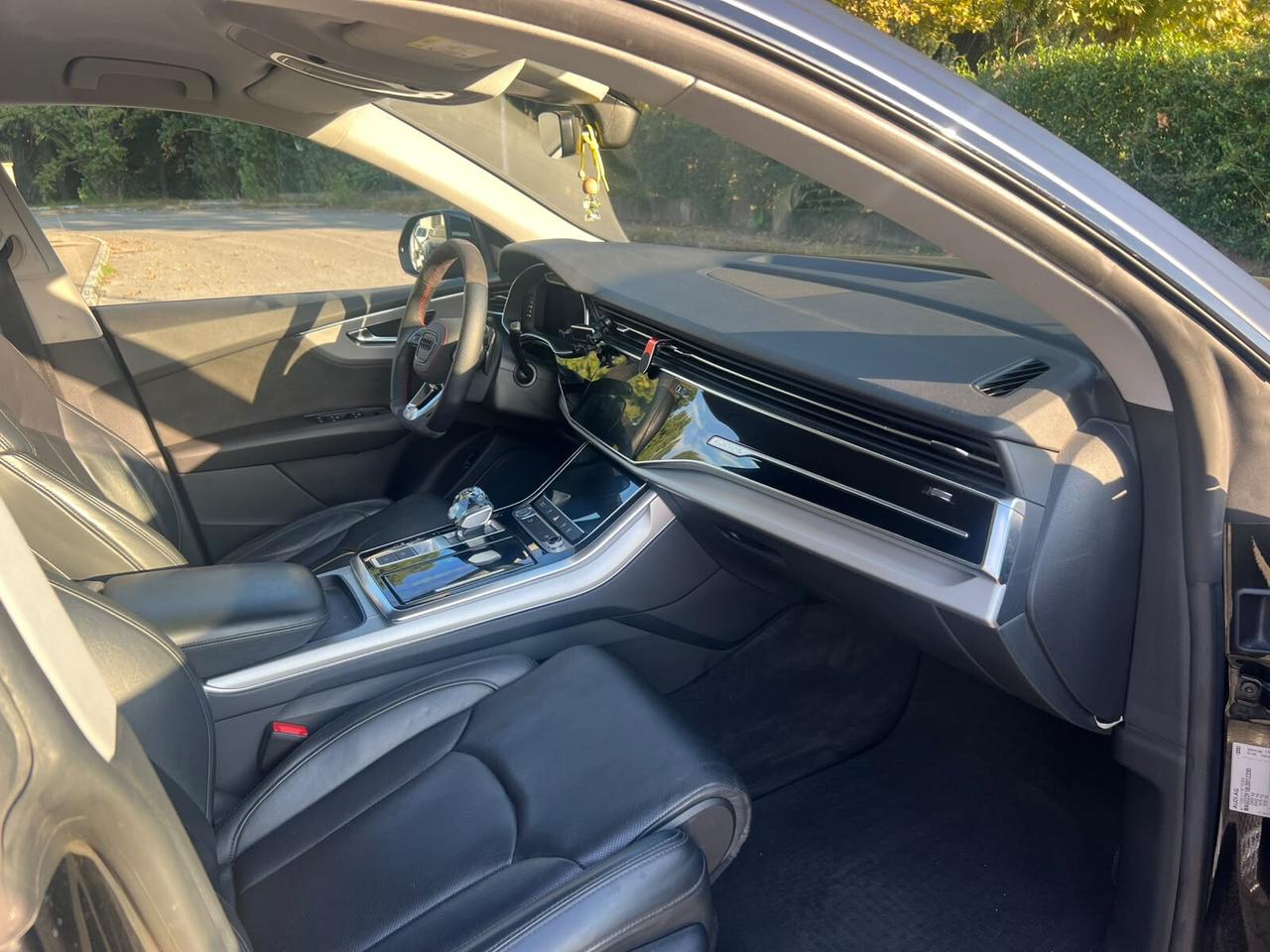 Audi Q8 45 TDI quattro tiptronic Sport