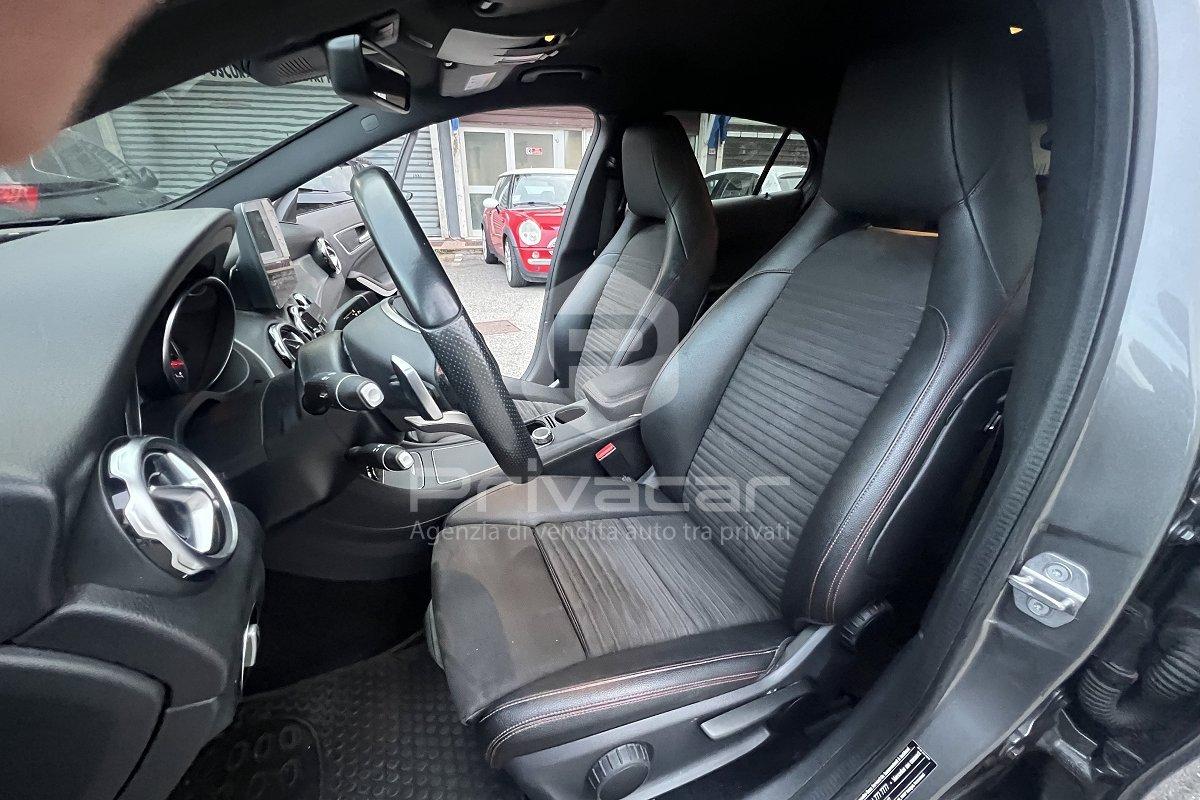 MERCEDES GLA 200 d Automatic Premium