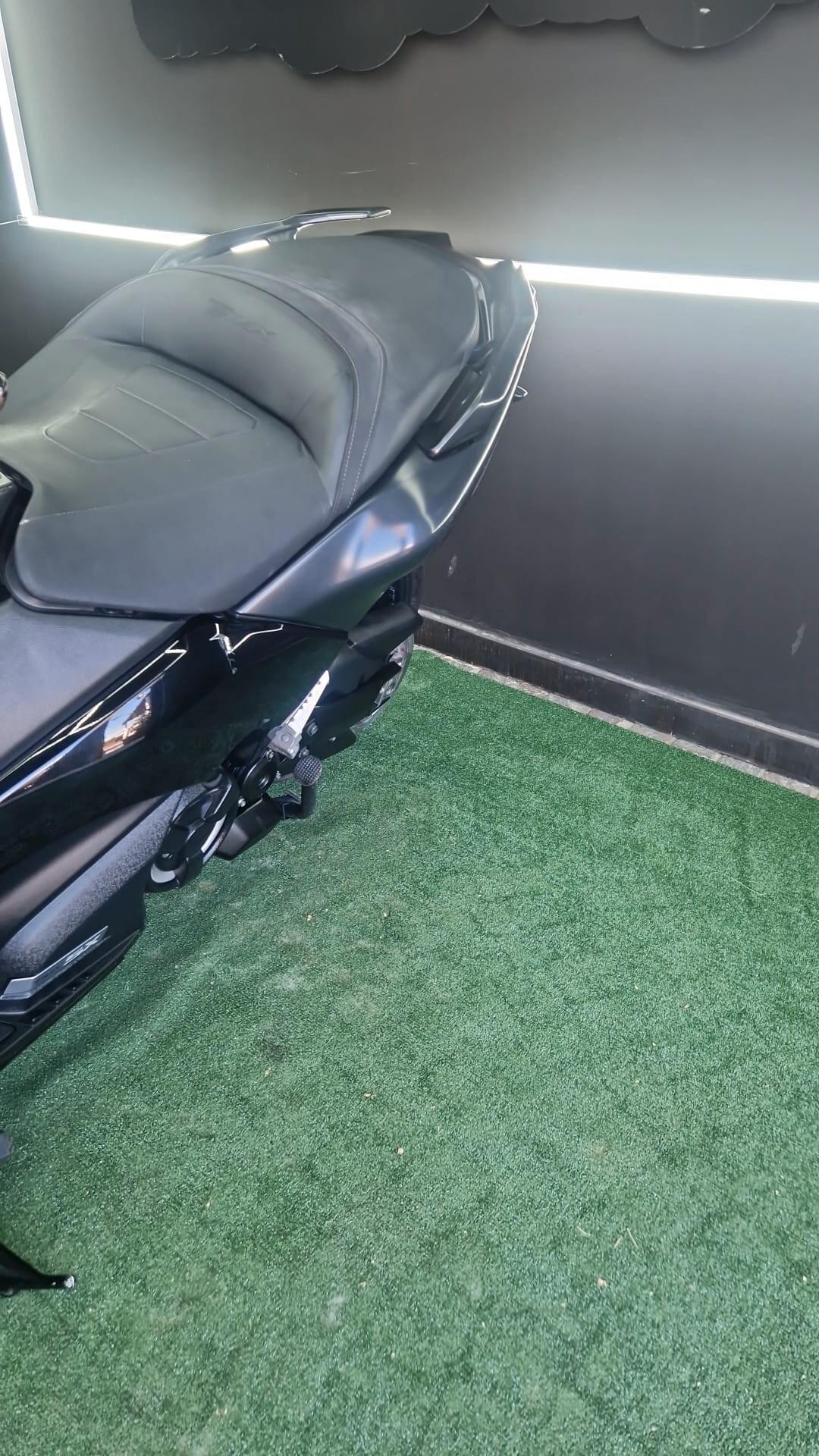 Yamaha TMAX 530