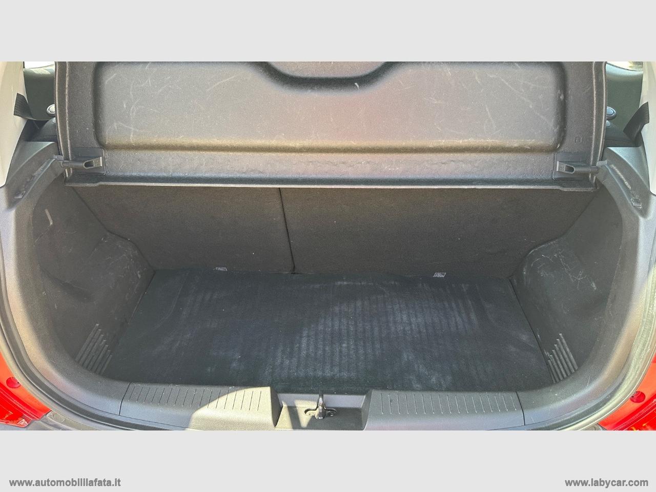 OPEL Karl Rocks 1.0 73 CV GPL PER NEOPATENTATI