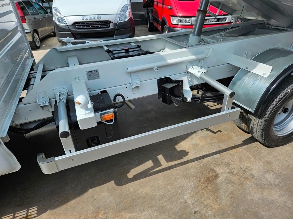 RENAULT MASTER 65-160 RIBALTABILE TRILATERALE-2006