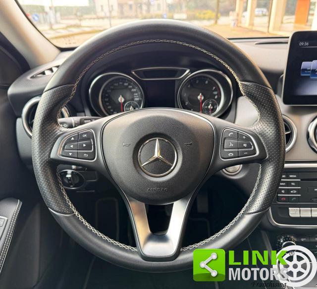 MERCEDES-BENZ GLA 180 Sport 122 CV - Tagliandi Certificati