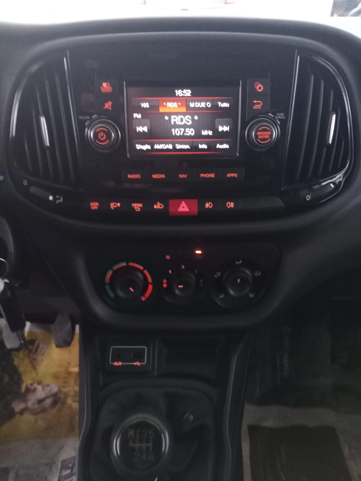 Doblò 1.6 MJT 105CV Lamierato SX 3 Posti COME NUOVO