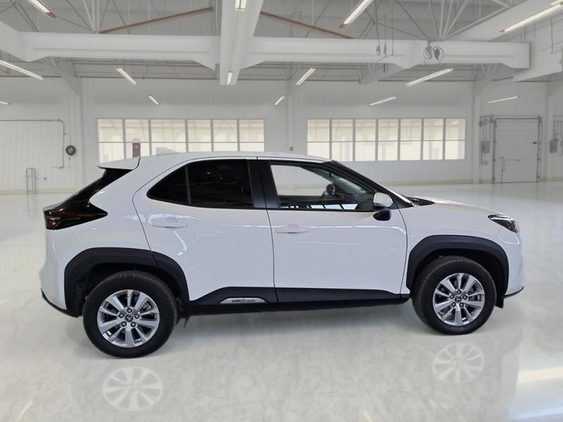 TOYOTA YARIS CROSS 1.5H 92 CV E-CVT BUSINESS SUV