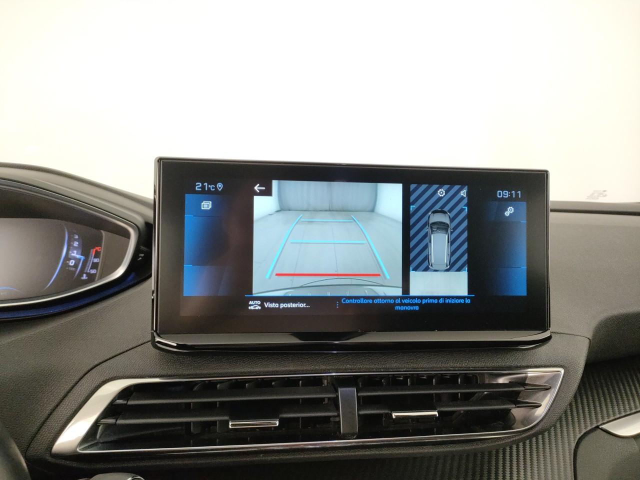 PEUGEOT 5008 1.5 bluehdi Allure Pack 130cv eat8 7 Posti