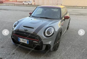 Mini 2.0 JCW 3p *Tetto/Auto