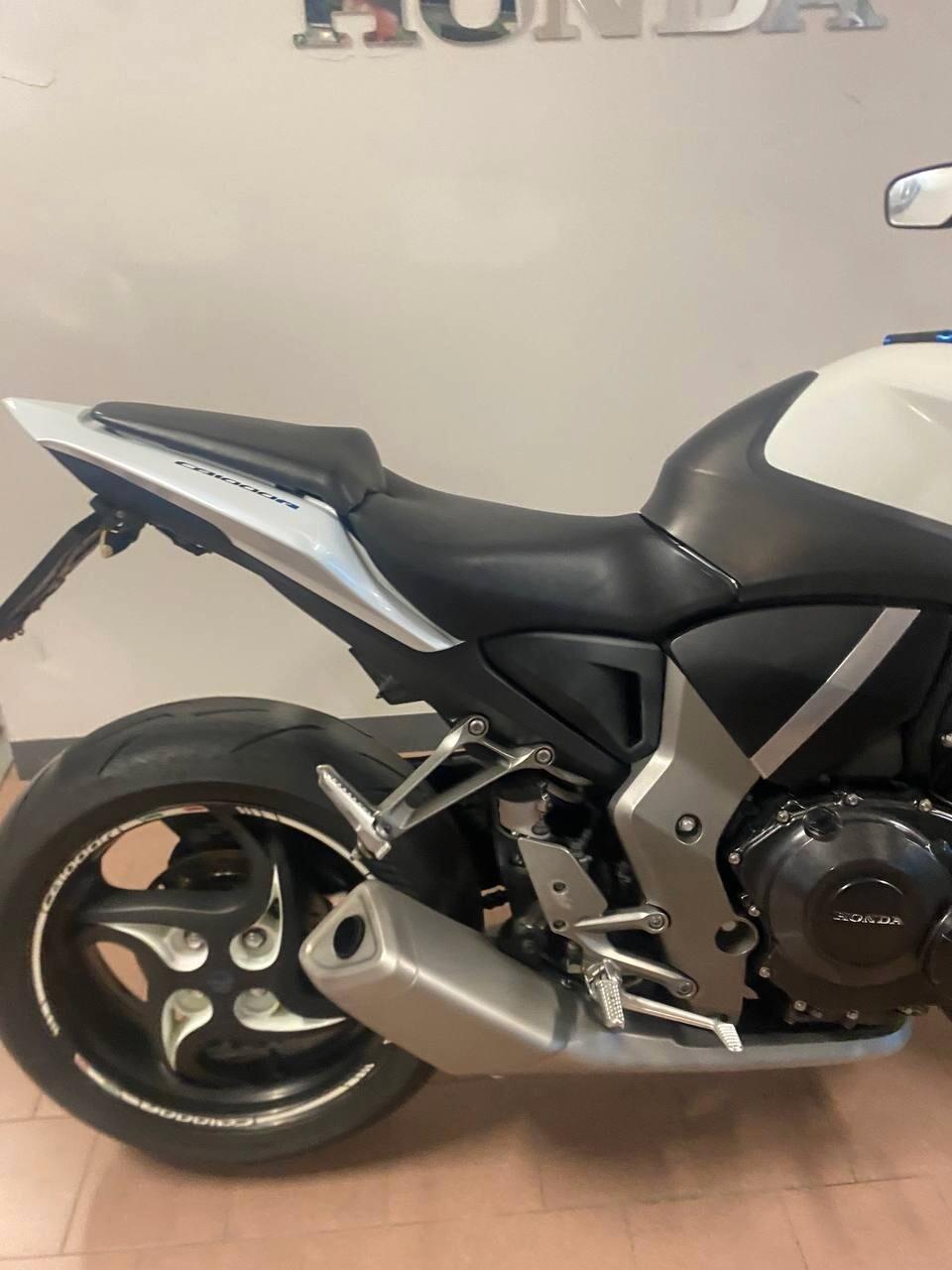 Honda CB 1000 R
