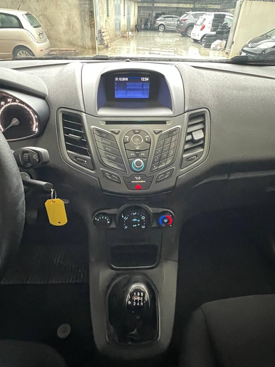 Ford Fiesta 1.2 60CV 5 porte Business