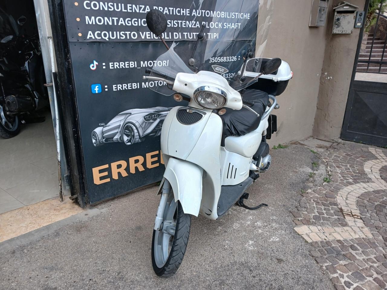 Aprilia Scarabeo 100