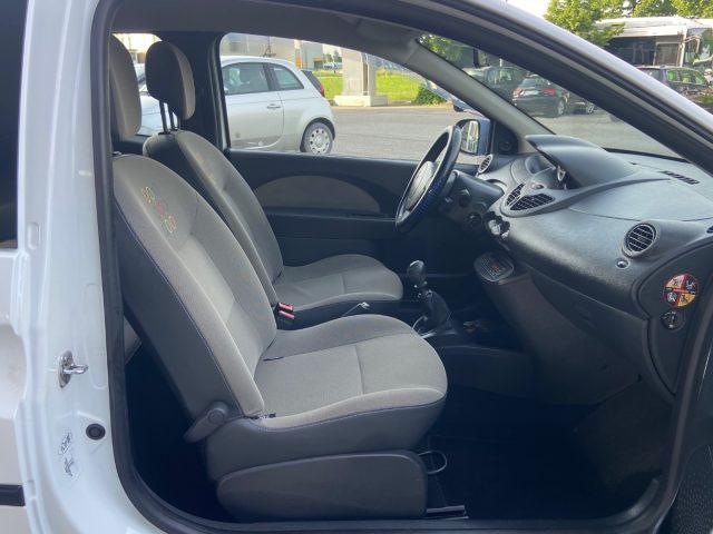 RENAULT Twingo 1.2 16V LEV Sport & Sound