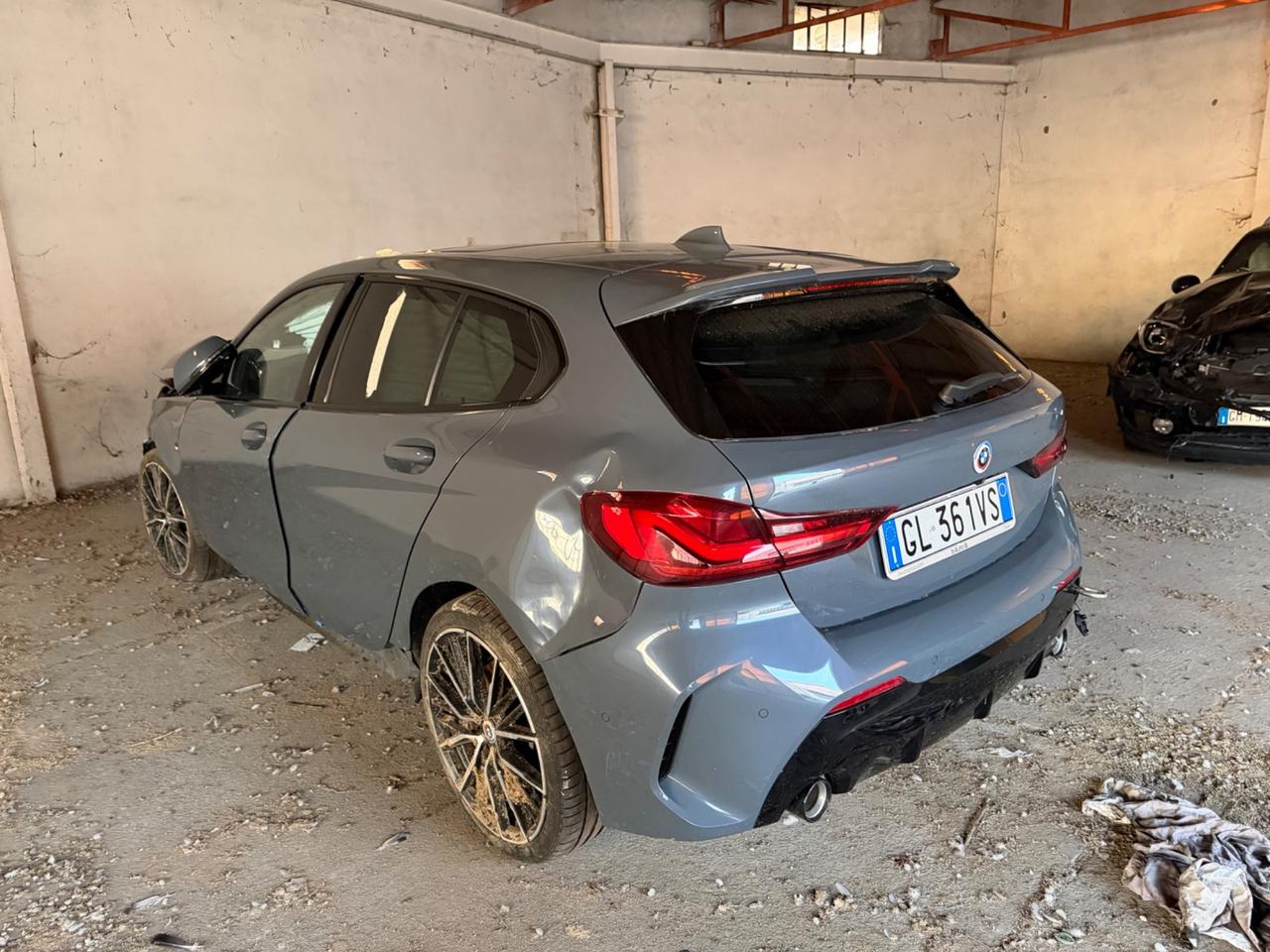 Bmw 118 118d 5p. Colorvision Edition