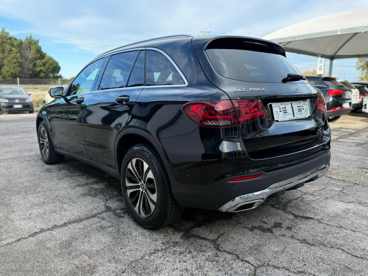 MERCEDES-BENZ GLC 200 d 4Matic Sport EXTRA