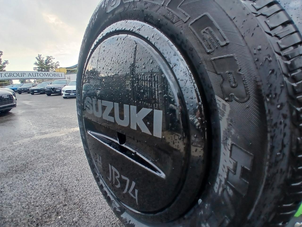 Suzuki Jimny 1.5 5MT Top
