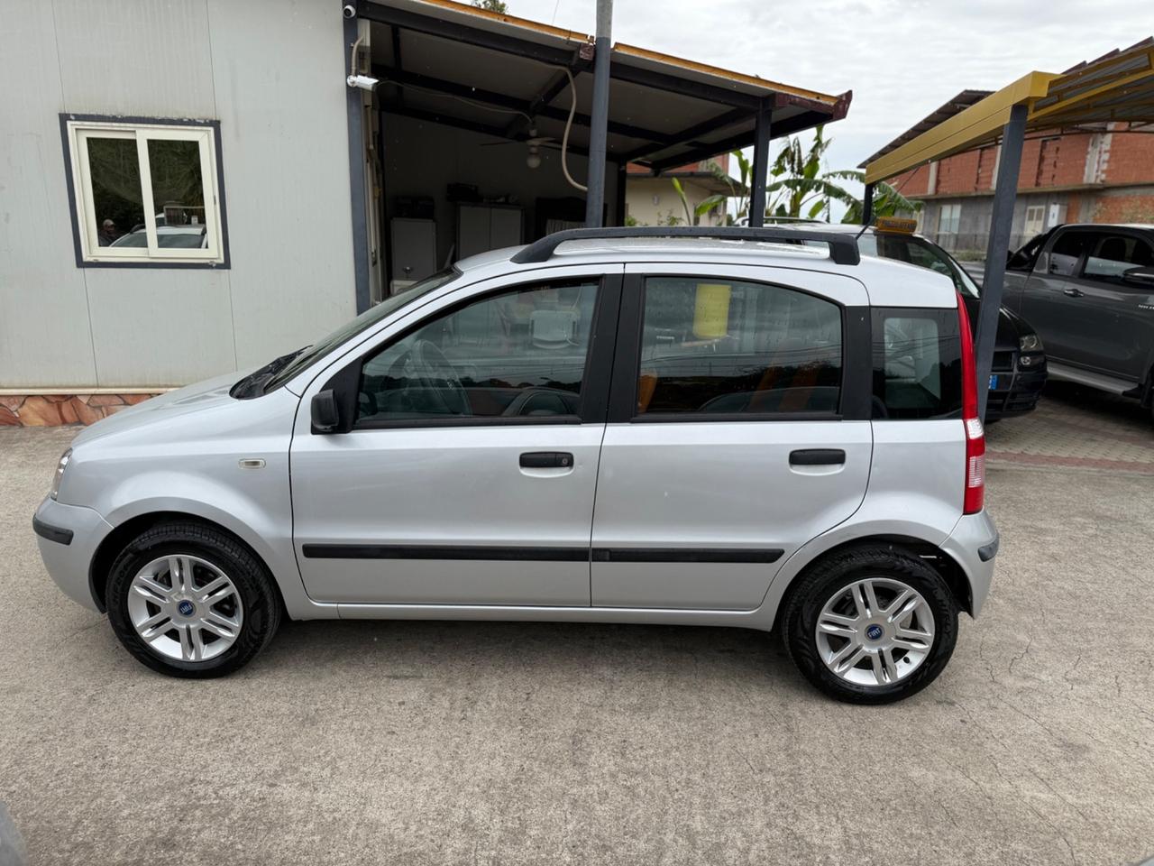 Fiat Panda 1.2 Emotion KM CERTI. Auto perfetta