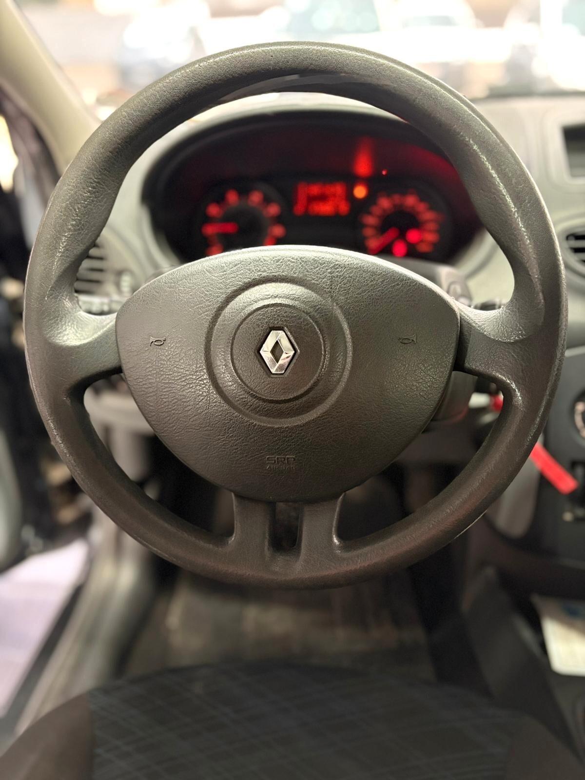 Renault Clio 1.2 confort