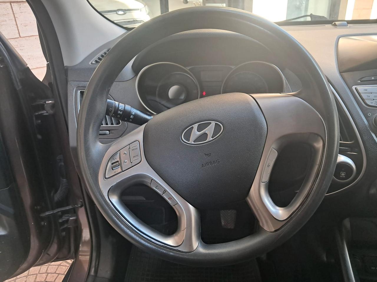 HYUNDAI iX35 1.7 CRDi Comfort-11/2010-Euro6650