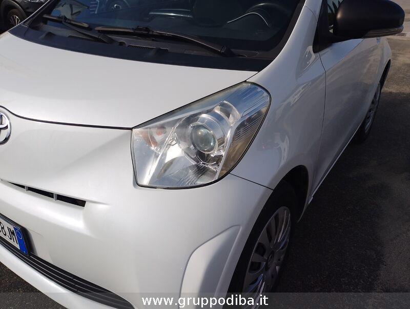 Toyota iQ 1.0 Active (sol) cvt E5