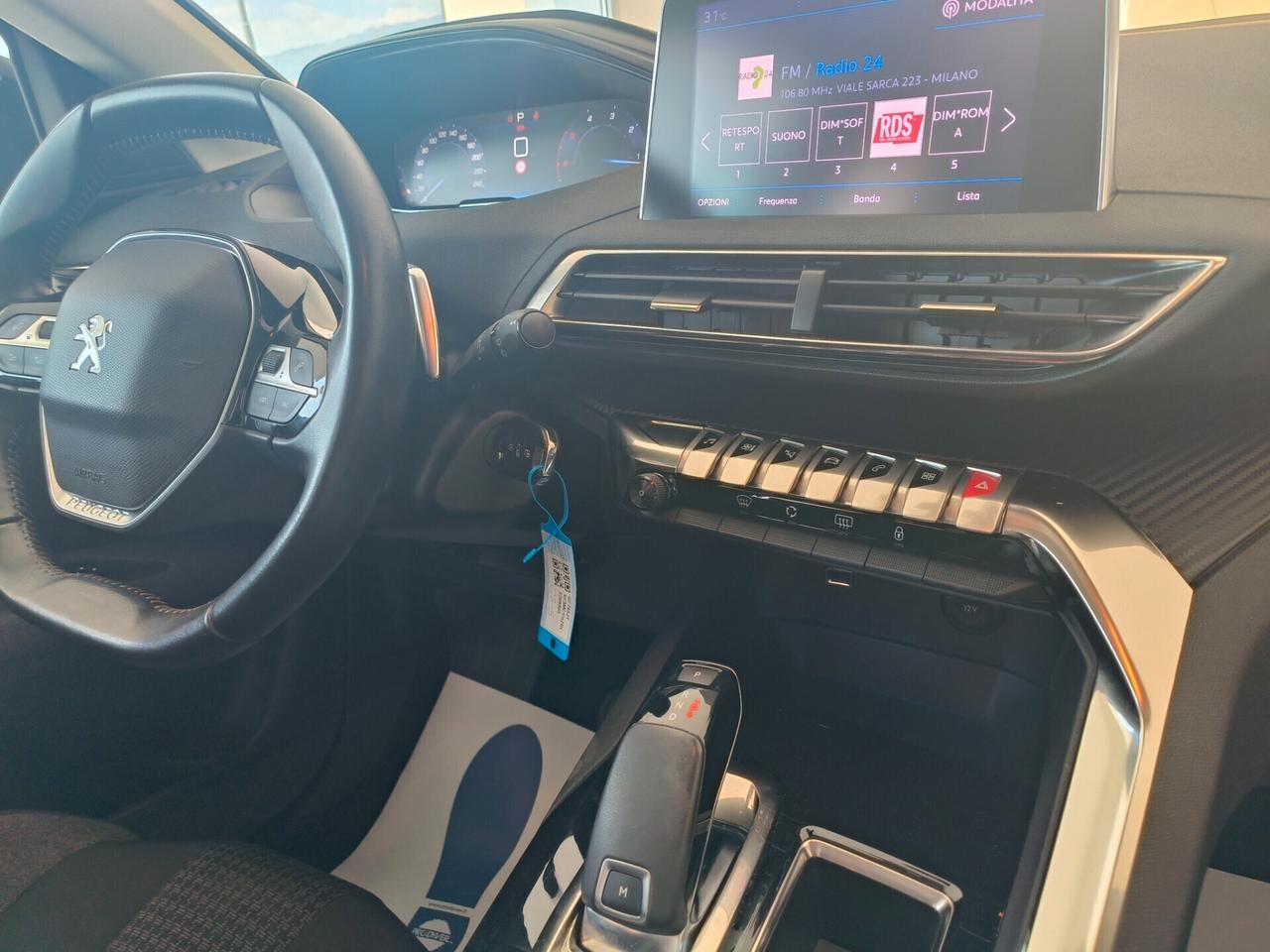 Peugeot 3008 BlueHDi 130 S&S EAT8 Business