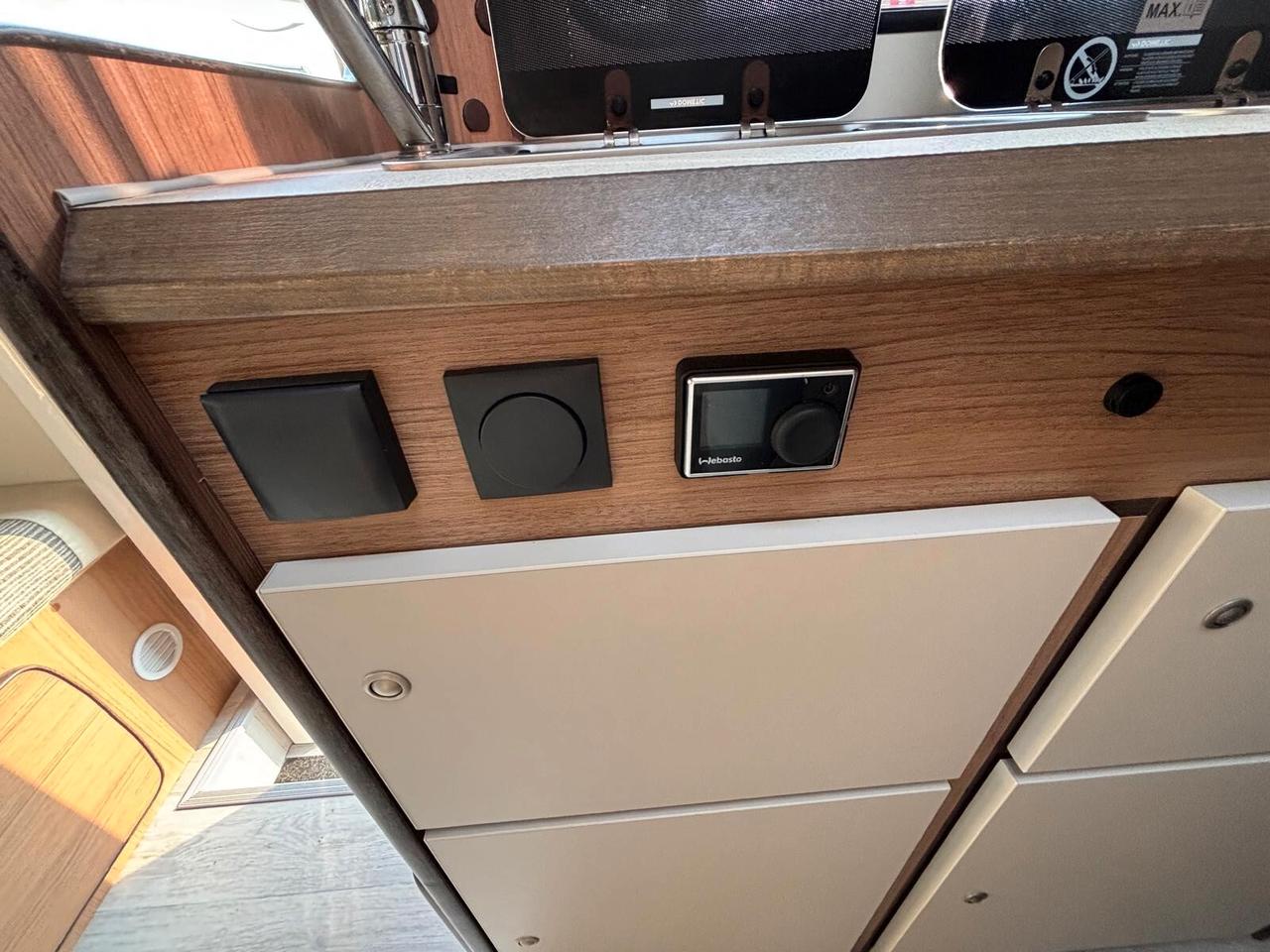 Bela 720 Asb camper