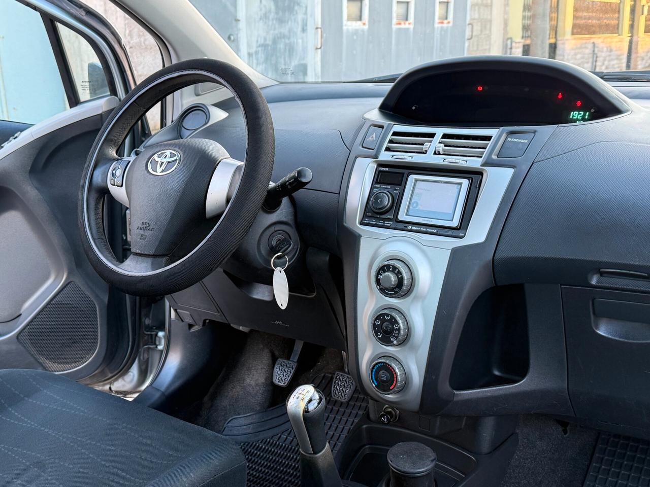 Toyota Yaris 1.3 87CV 5Porte *Navi - 2008