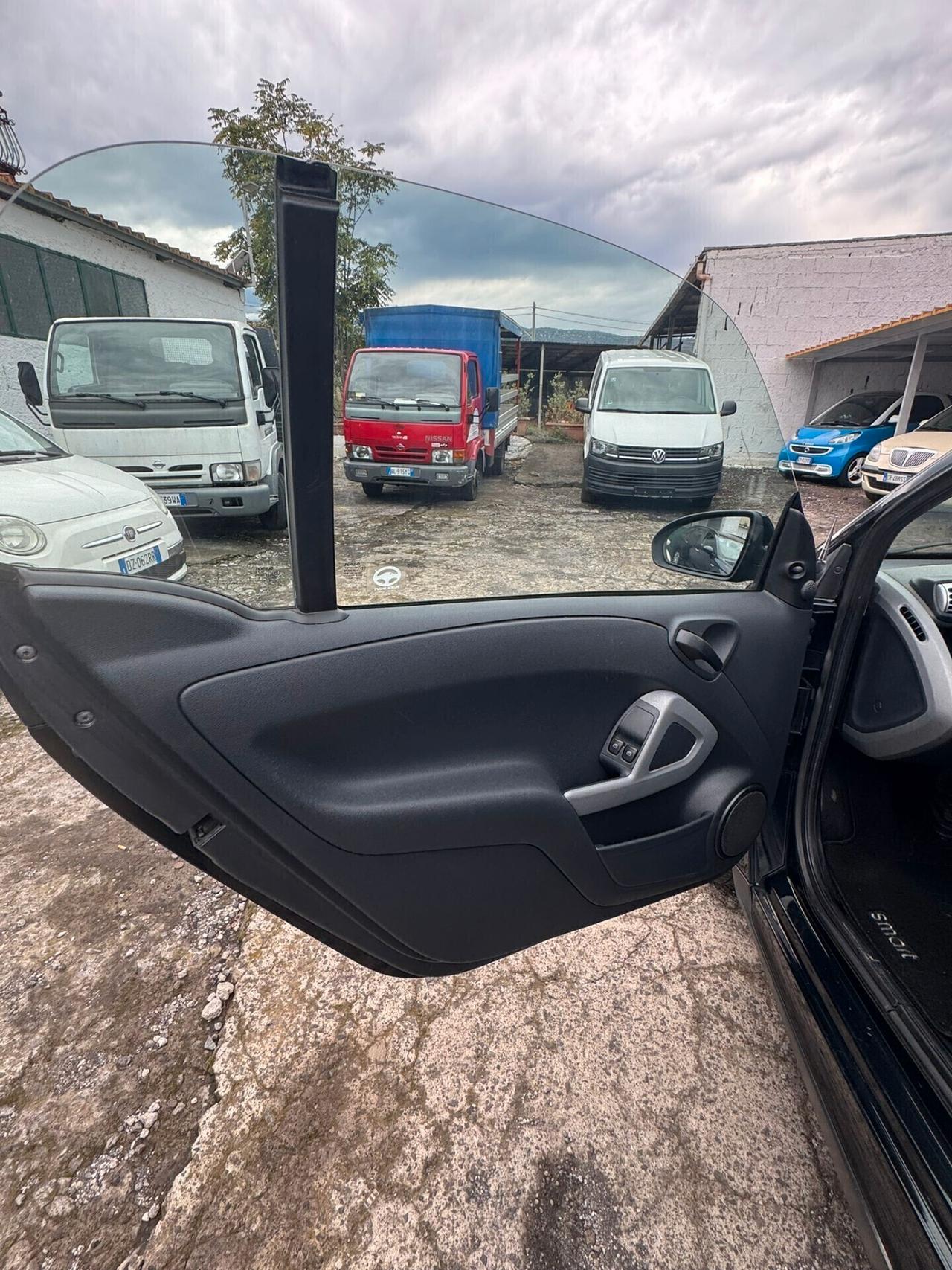 Smart ForTwo 1000 52 kW coupé limited one