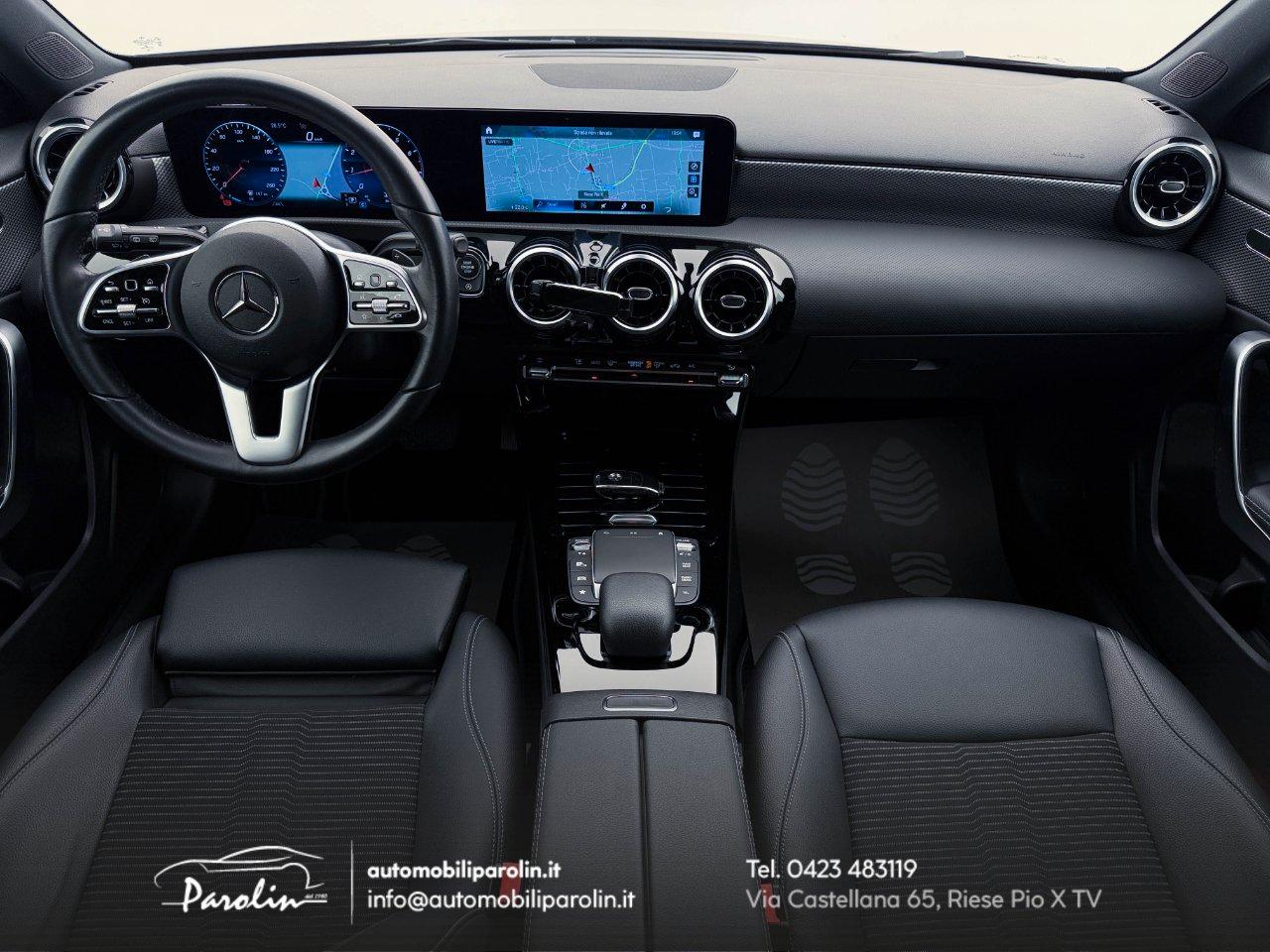 Mercedes A 200 Sport 7G-DCT Park-Display10.25''-Sedili riscaldabili
