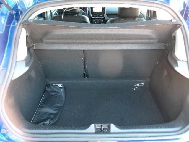 Renault Clio TCe 12V 90 CV 5 porte Moschino Life
