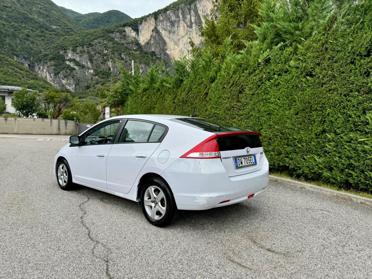 Honda INSIGHT IBRIDA NEOPATENTATI