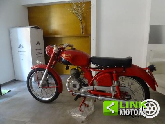 Benelli Leoncino 125