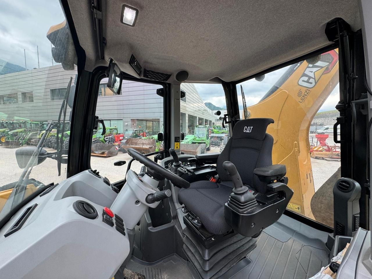 TERNA CATERPILLAR 432