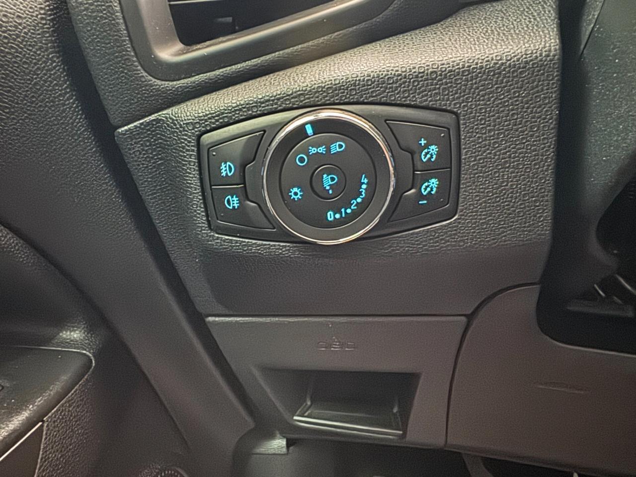 Ford EcoSport 1.0 EcoBoost 100 CV / 31000km /