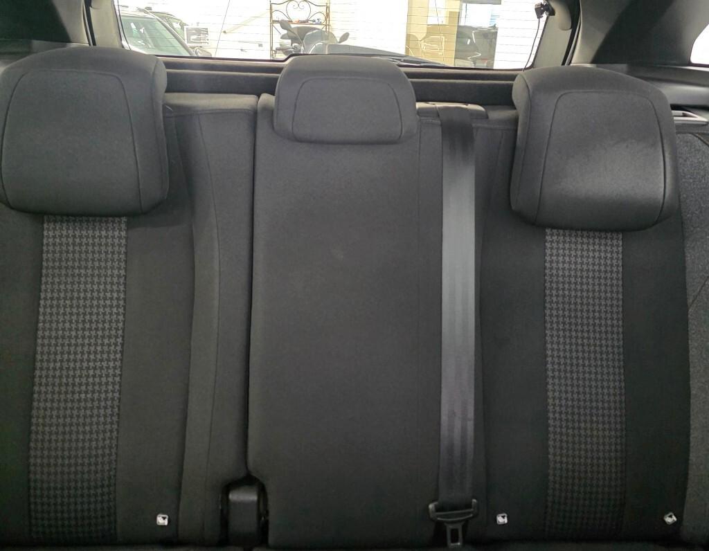 Peugeot 3008 BlueHDi 130 S&S Active Pack