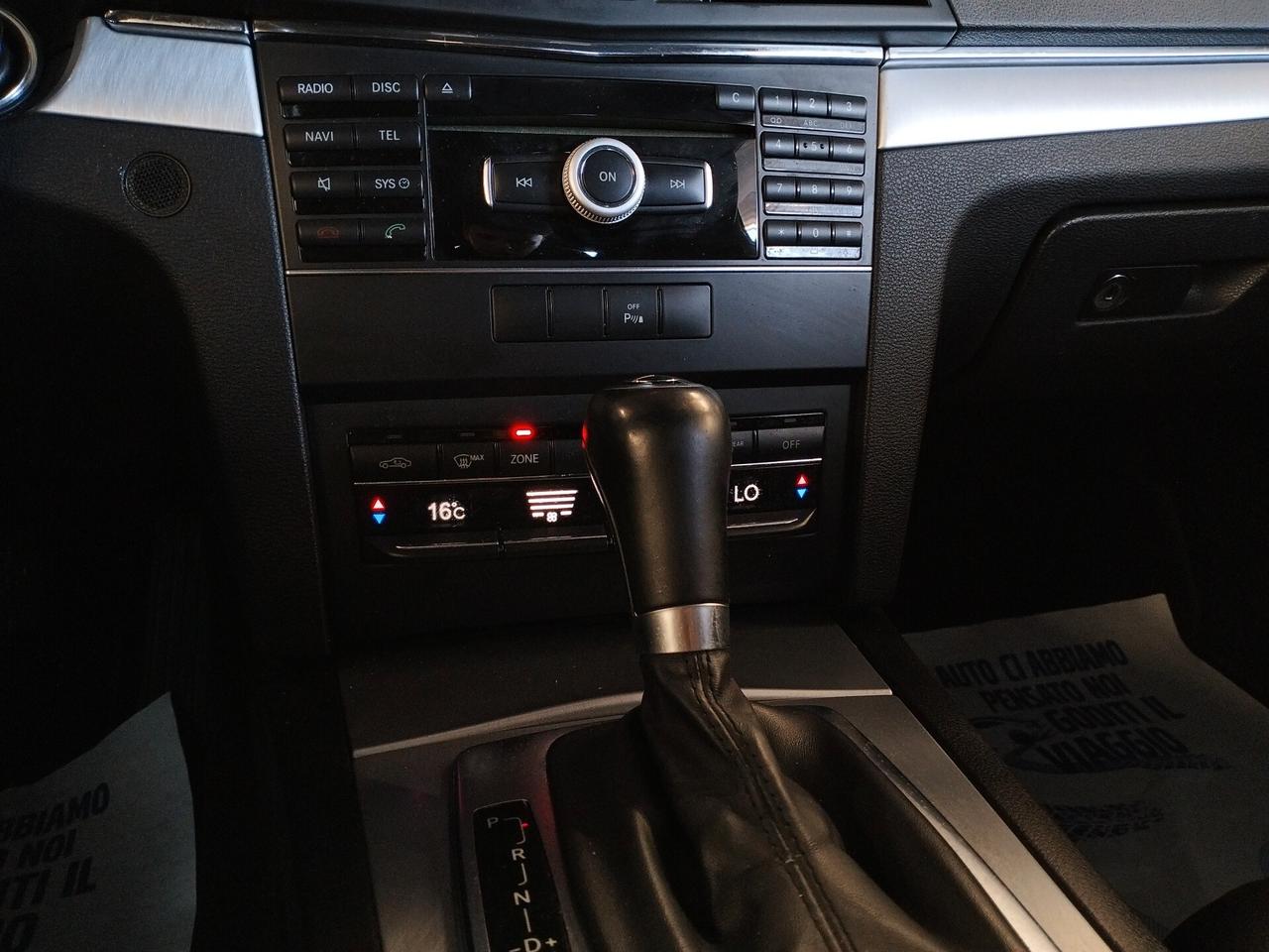 Mercedes-benz E 220 CDI Coupé BlueEFFICIENCY Avantgarde