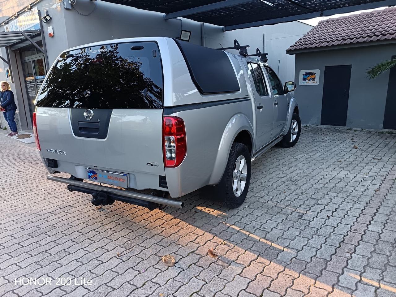 NISSAN Navara 2.5 dCi 190CV 4 porte Double Cab