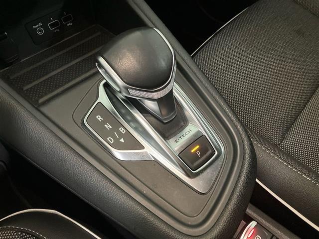 RENAULT Captur 1.6 E-TECH Plug-in Hybrid 160cv Intens Auto