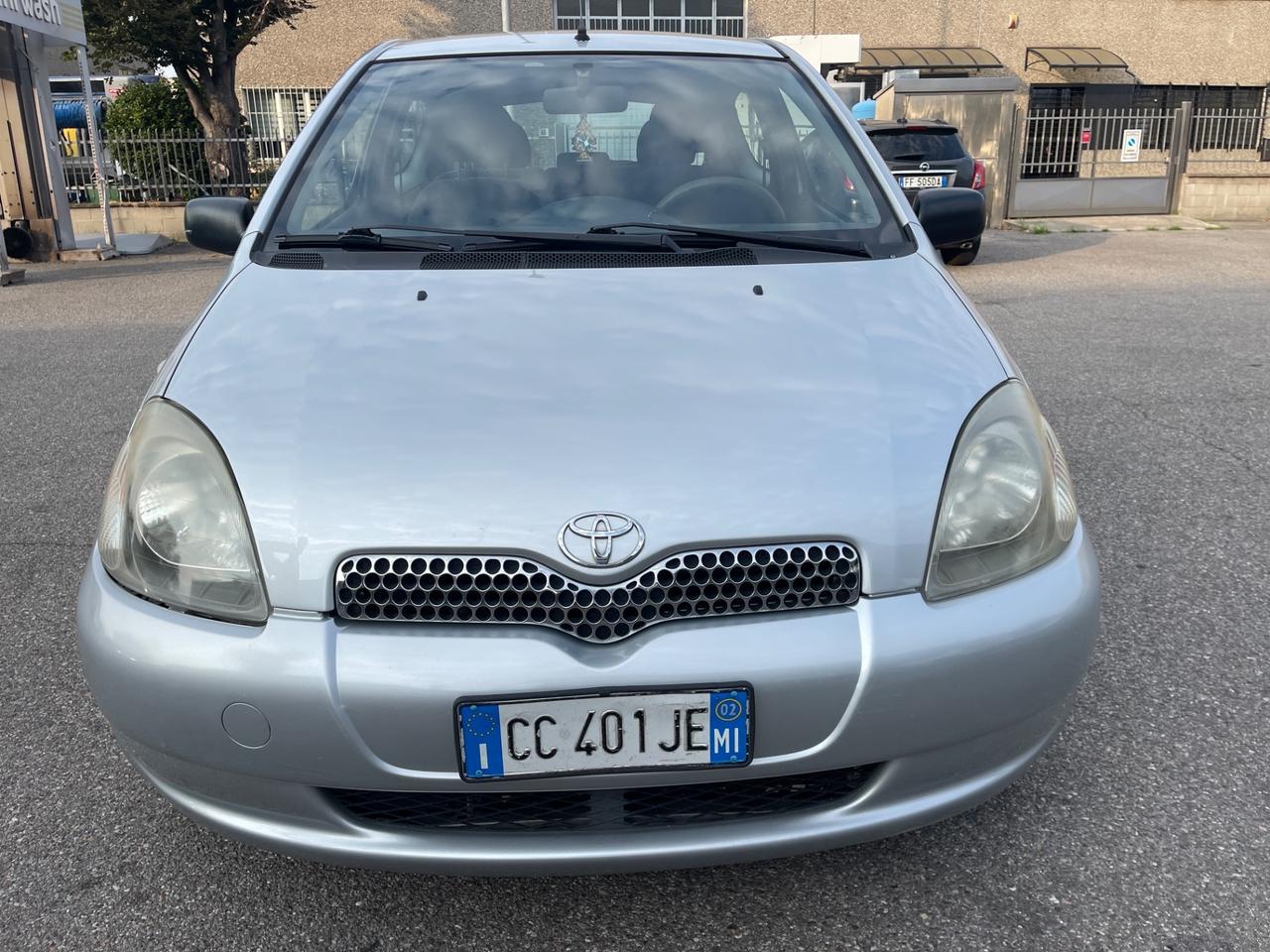 Toyota Yaris 1.0i 16V benzina clima funzionate