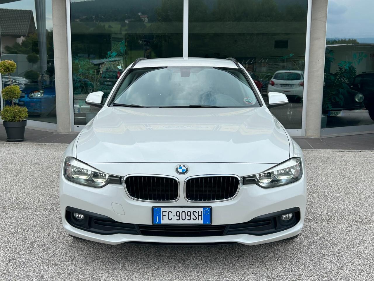 Bmw 320d xDrive Touring Sport 4x4