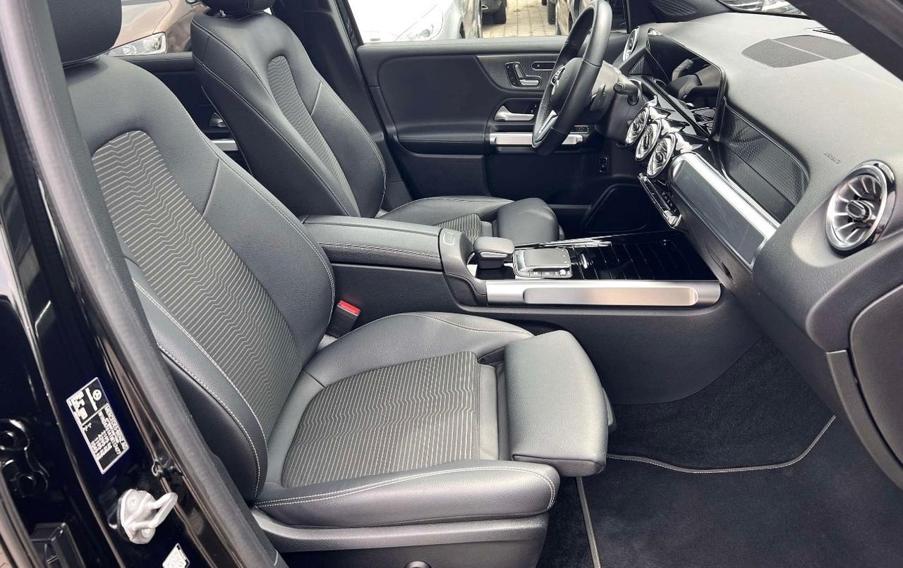 MERCEDES GLB 180D Sport Plus - Tetto Led Navi 18
