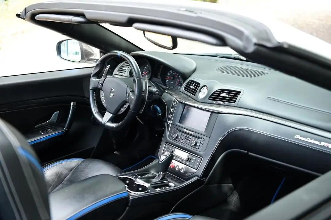 Maserati GranCabrio 4.7 V8 MC