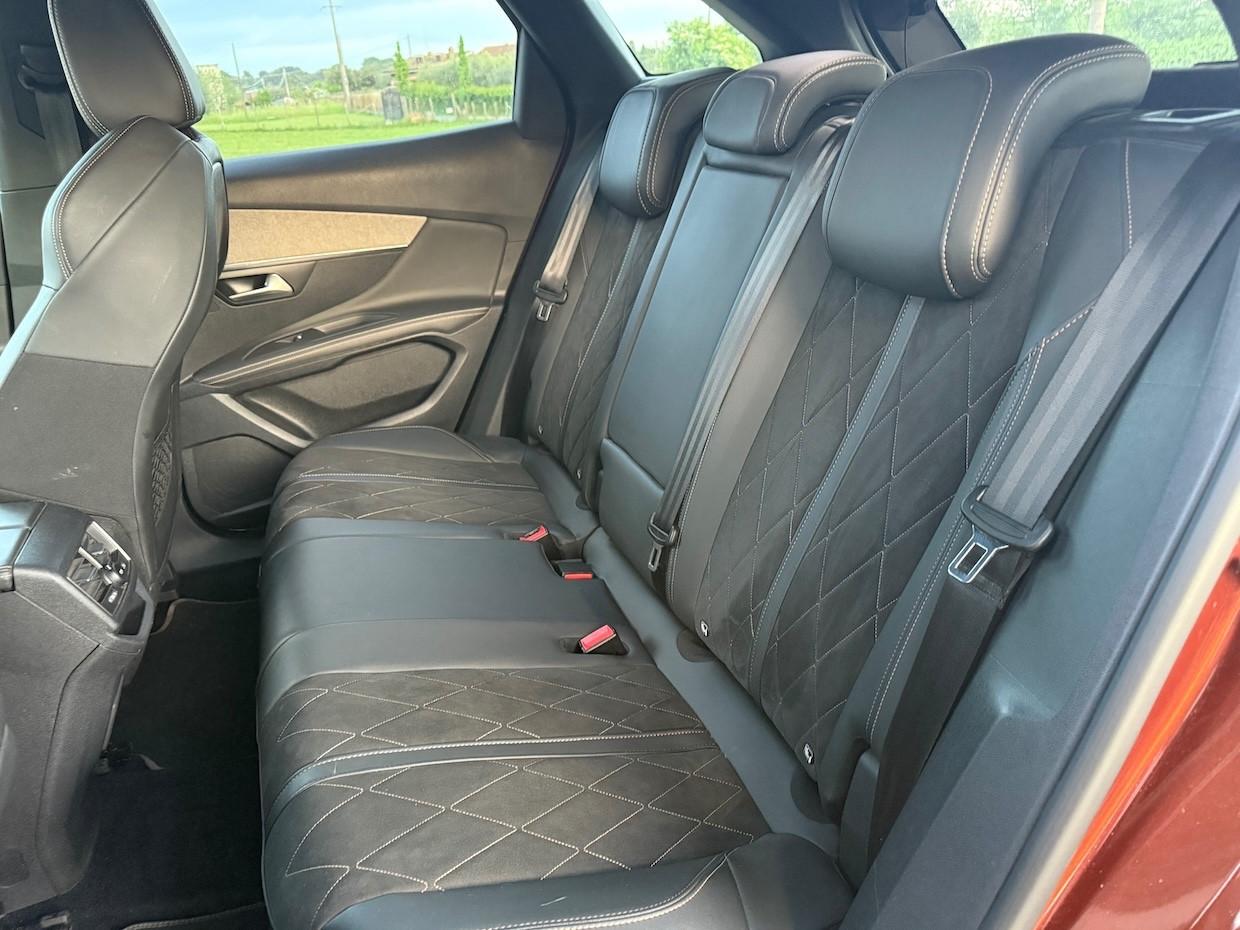 Peugeot 3008 BlueHDi 180 GT S